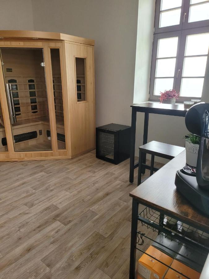 Hotel Teepee v zámecké zahradě Ronov Nad Doubravou Exteriér fotografie